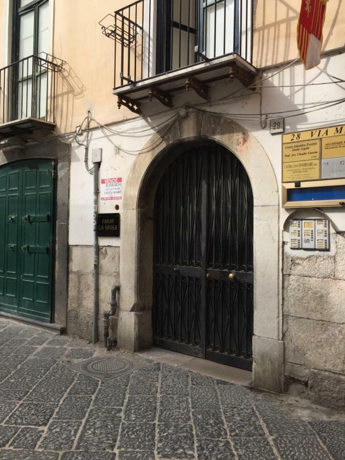Dimora Dei Mercanti Salerno Exteriér fotografie